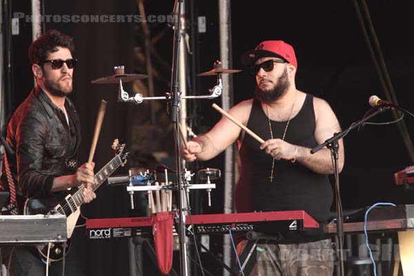 CHROMEO - 2010-07-02 - BELFORT - Presqu'ile du Malsaucy - 